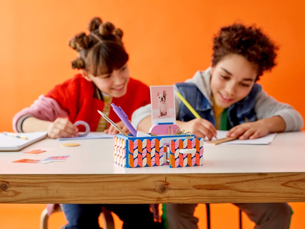 LEGO DOTS 41907 Desk Organizer 3