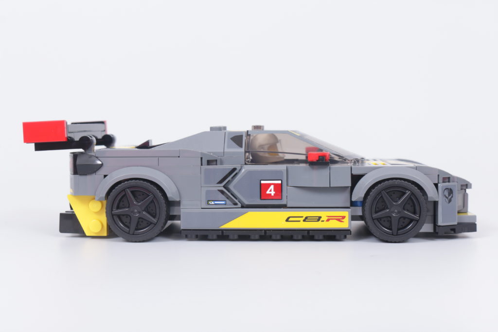 LEGO Speed Champions 76903 Chevrolet Corvette C8.R Race Car and 1968 Chevrolet Corvette review 18