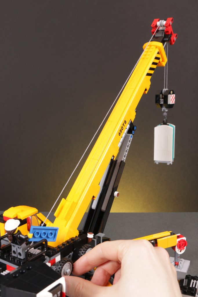 LEGO City 60409 Yellow Mobile Construction Crane review 10 683x1024