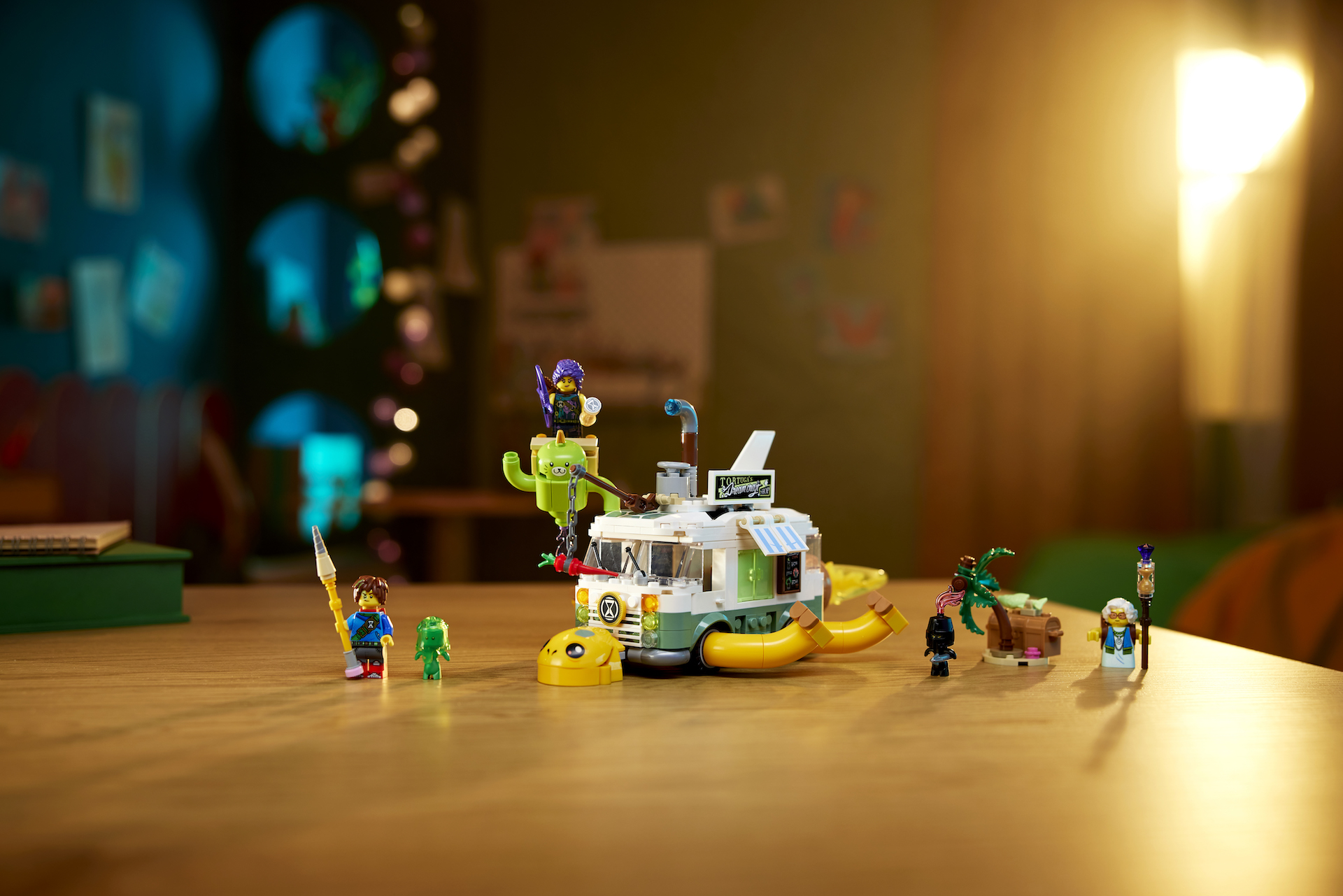 LEGO DREAMZzz 71456 Mrs. Castillos Turtle Van 3