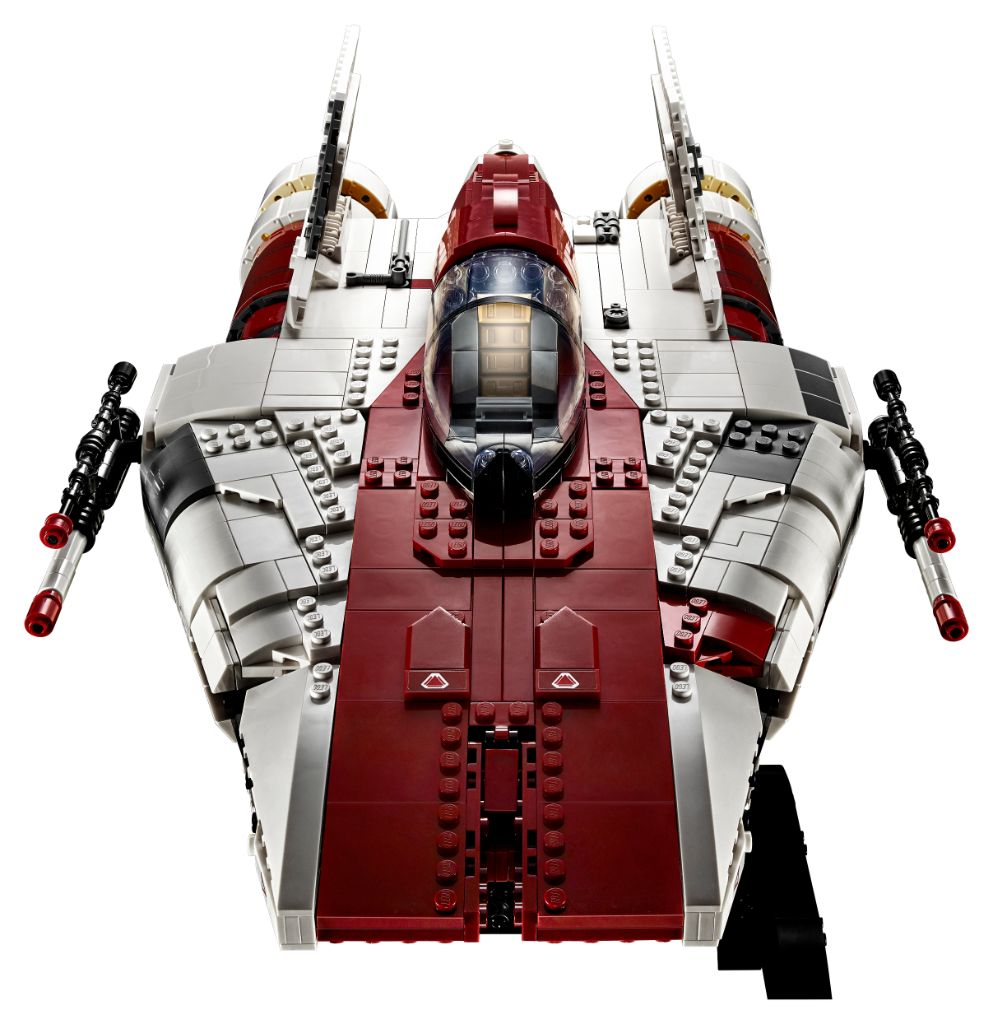 LEGO Star Wars 75275 UCS A wing 17