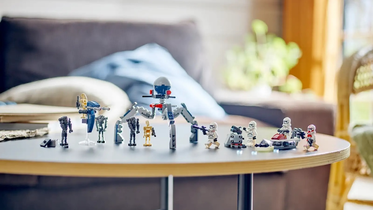 LEGO Star Wars 75372 Clone Trooper & Battle Droid Battle Pack is 'a home run'