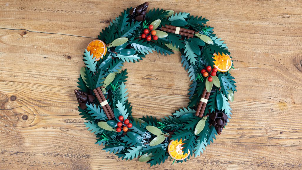 LEGO icons 10340 Wreath 5 1024x576