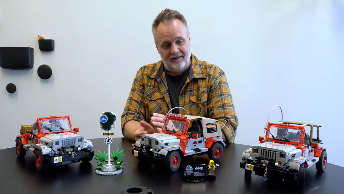 LEGO Jurassic Park’s new Jeep Wrangler is four sets in one