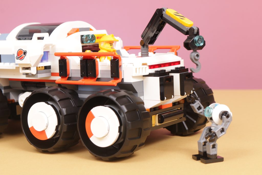 LEGO City 60432 Command Rover and Crane Loader review 32 1024x683