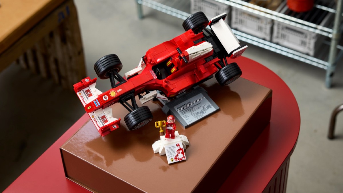 Don't be too quick to critique LEGO Icons Ferrari's tyres