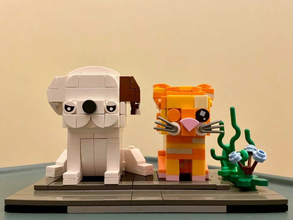 LEGO BrickHeadz Pets