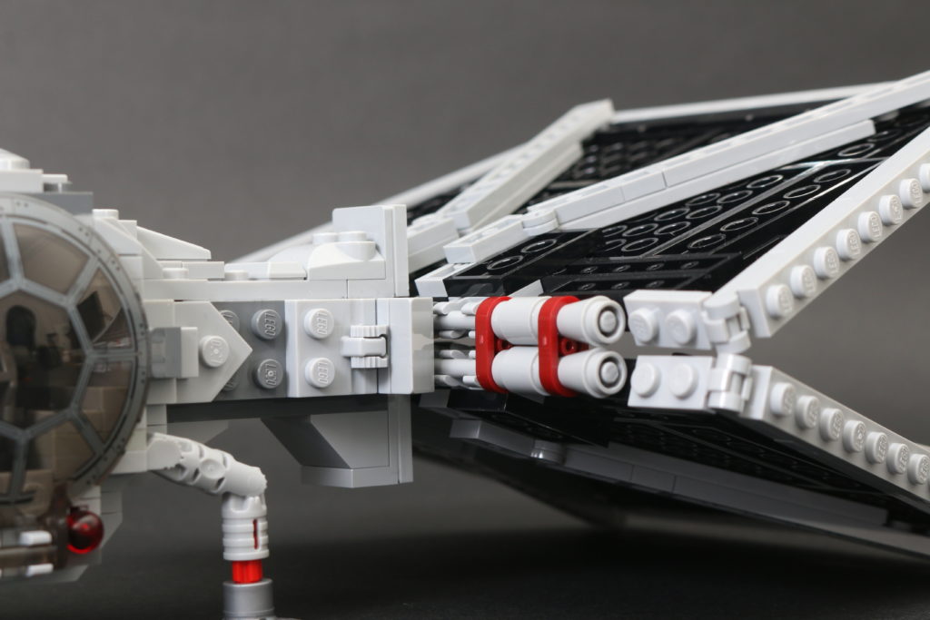 Build a LEGO Mandalorian Outland folding TIE Fighter 34 1