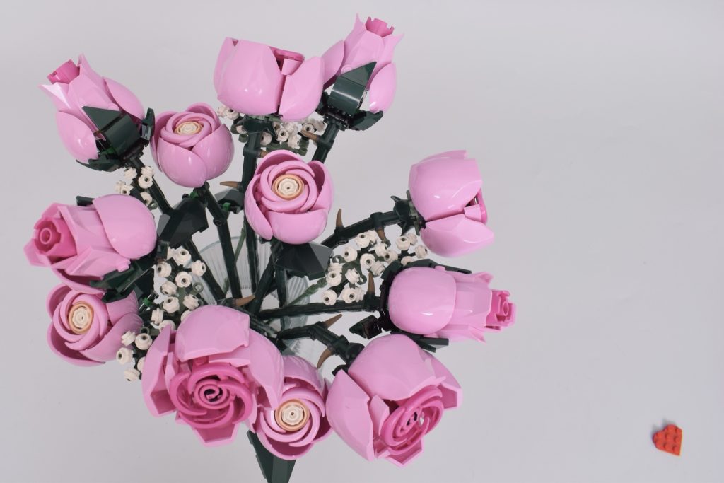 LEGO Icons 10374 Bouquet of Pink Roses review 15 1024x683