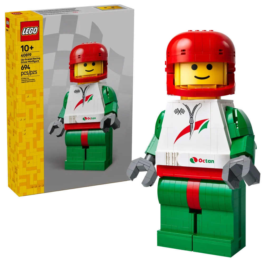 LEGO 40819 Up Scaled Racing Driver Minifigure 2 1024x1024