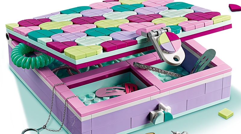 LEGO DOTS summer 2020 sets available now