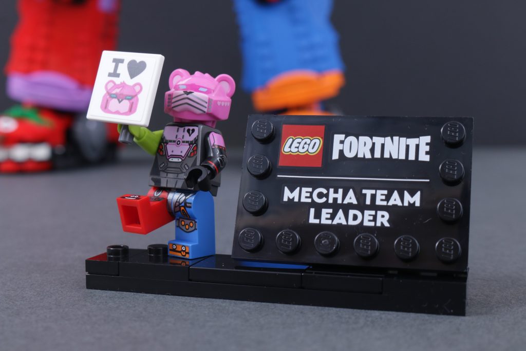 LEGO Fortnite 77078 Mecha Team Leader review 33 1024x683