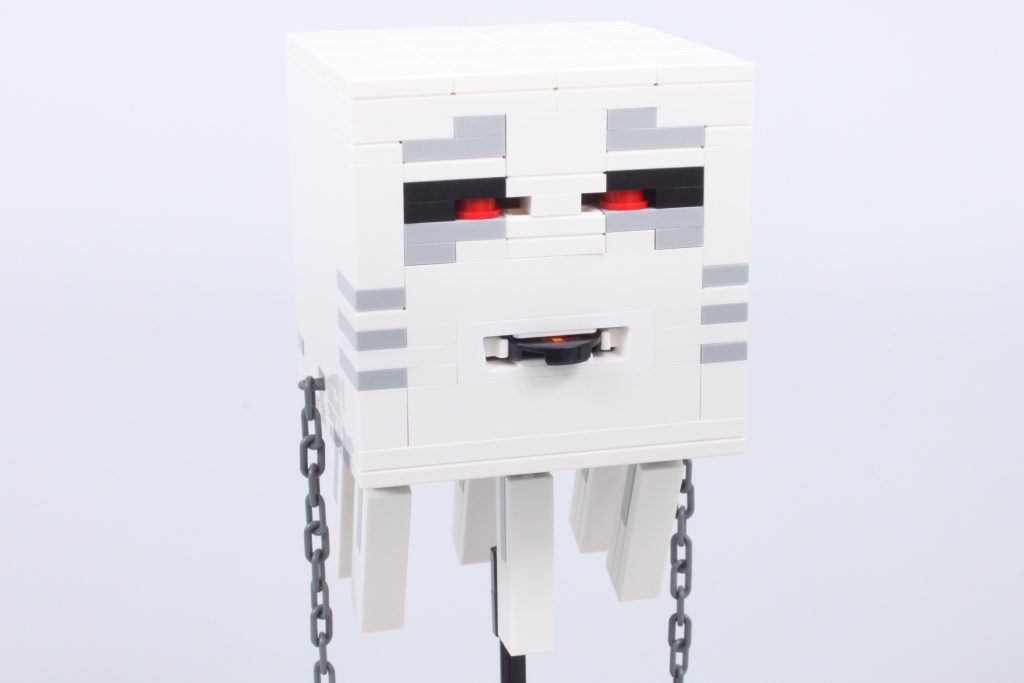 LEGO Minecraft 21273 The Ghast Balloon Village Attack review 17 1024x683