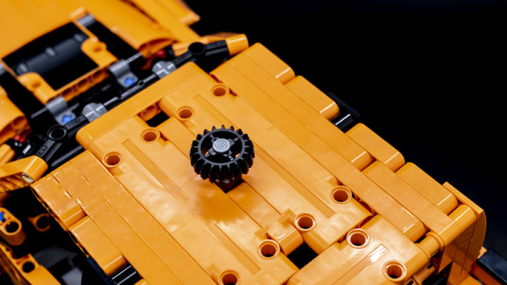 LEGO Technic 42126 Ford F 150 Raptor 15 1024x576