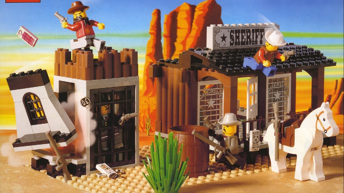Crowdfunding results prove not all retro LEGO themes are created equal