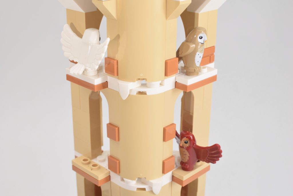 LEGO Harry Potter 76430 Hogwarts Castle Owlery review 9 1024x683