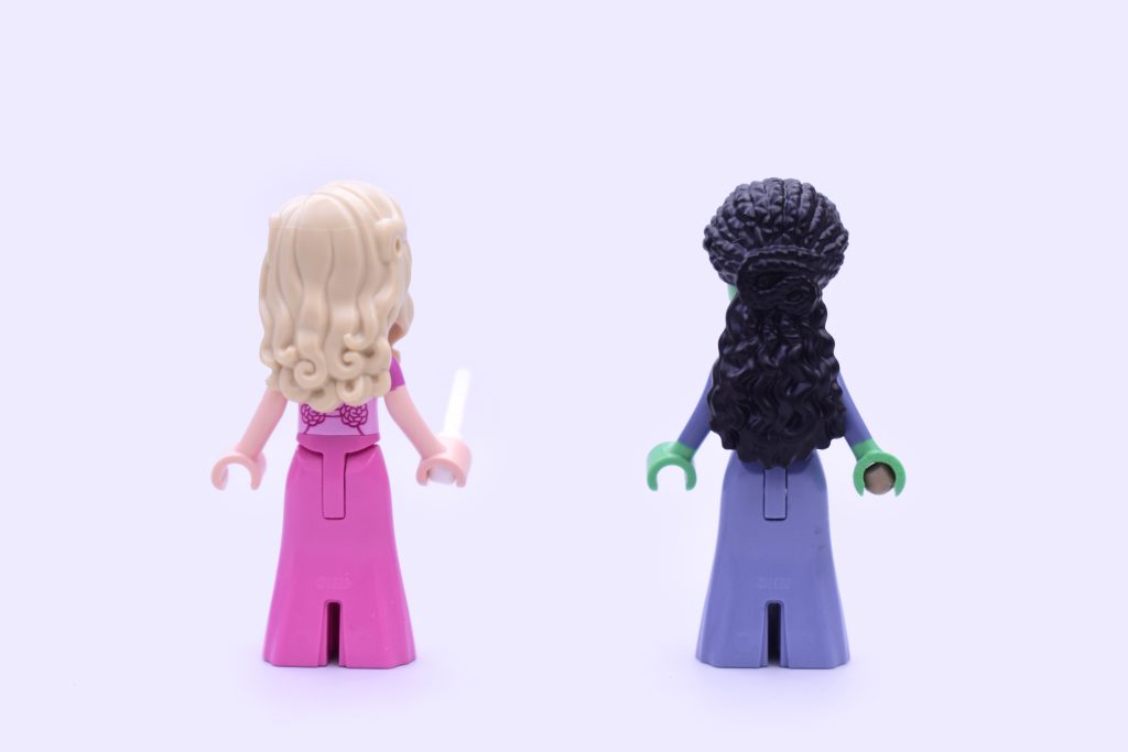LEGO Wicked 75683 Glinda Elphabas Dormitory review 07 1024x683