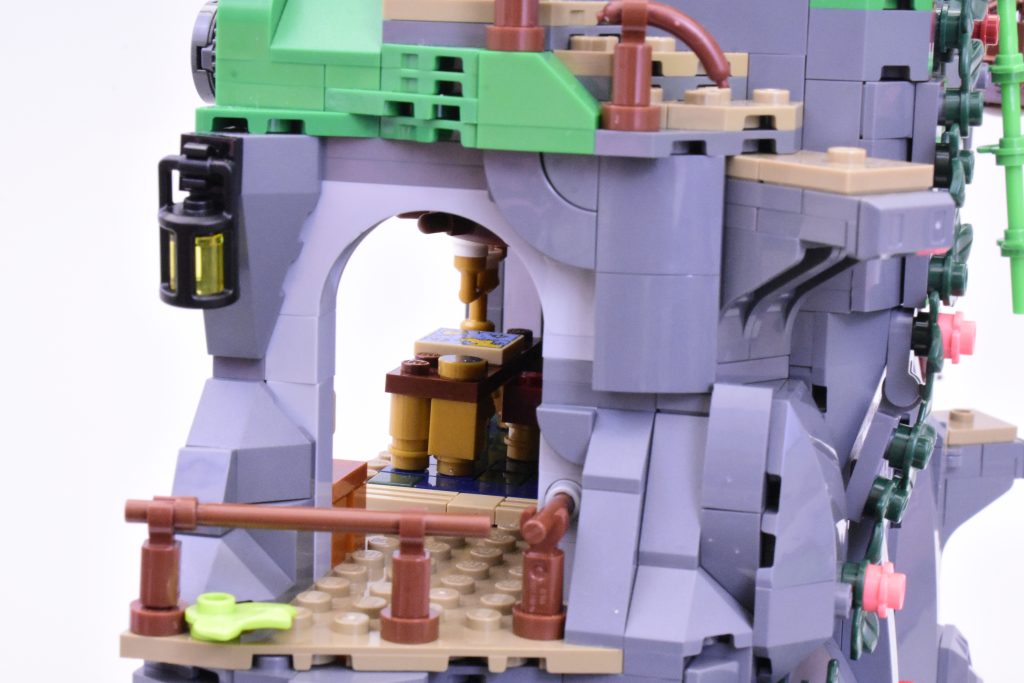 LEGO BrickLink Designer Program 910038 Ominous Isle review 13 1024x683