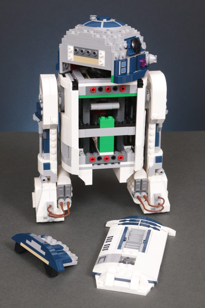LEGO Star Wars 75379 R2 D2 review 21 683x1024