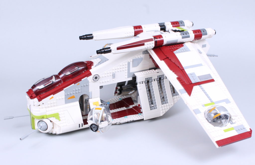 LEGO Star Wars 75309 Republic Gunship review 42