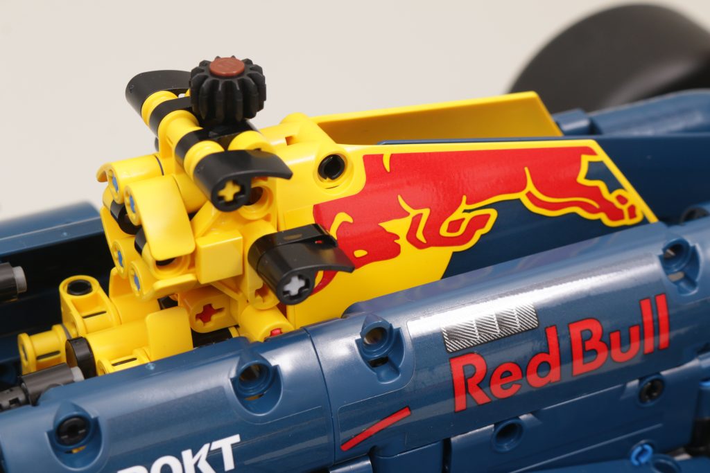 LEGO Technic 42206 Oracle Red Bull Racing RB20 F1 Car review 50 1024x683