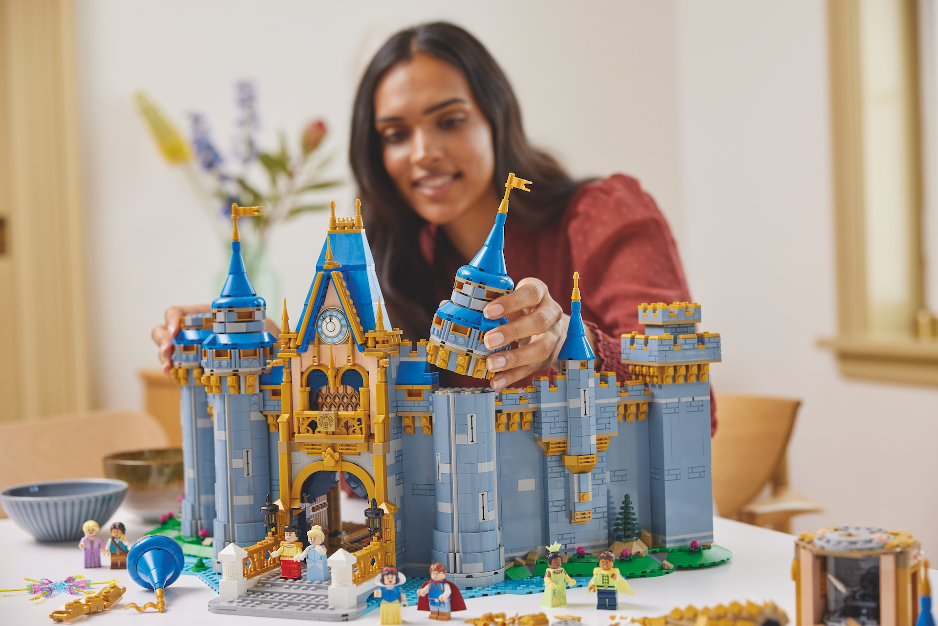 LEGO Disney 100th anniversary 43222 Disney Castle 36