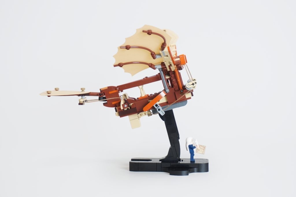 LEGO Icons 10363 Leonardo da Vincis Flying Machine review 4 1024x683