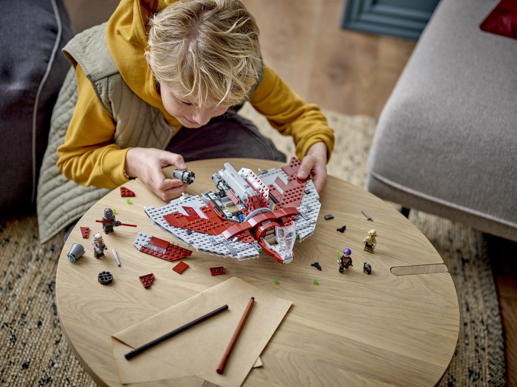 LEGO Star Wars 75362 Ahsoka Tanos T 6 Jedi Shuttle 14 1024x767
