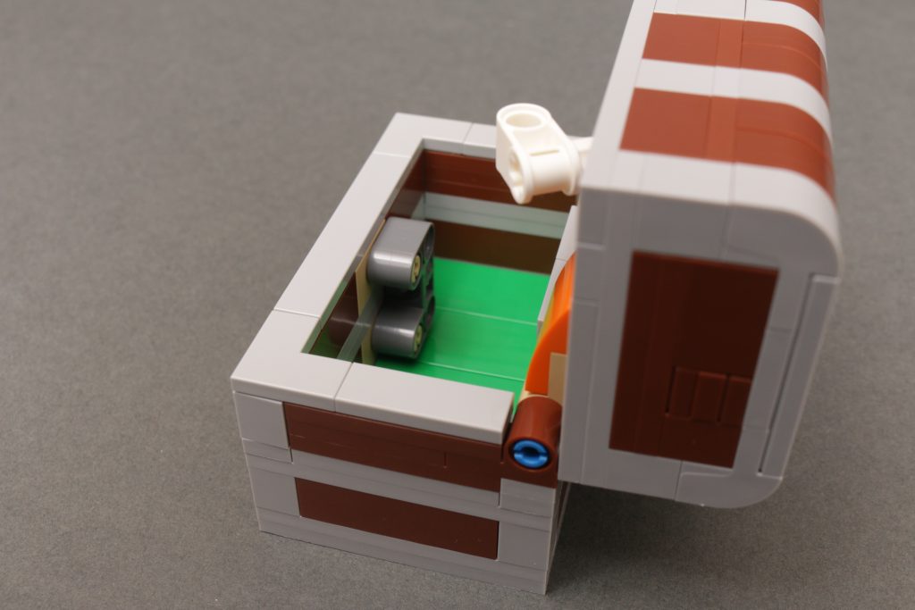 LEGO Insiders 6535734 Treasure Chest review 6 1024x683
