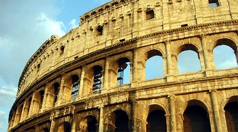 Five astonishing facts behind LEGO 10276 Colosseum