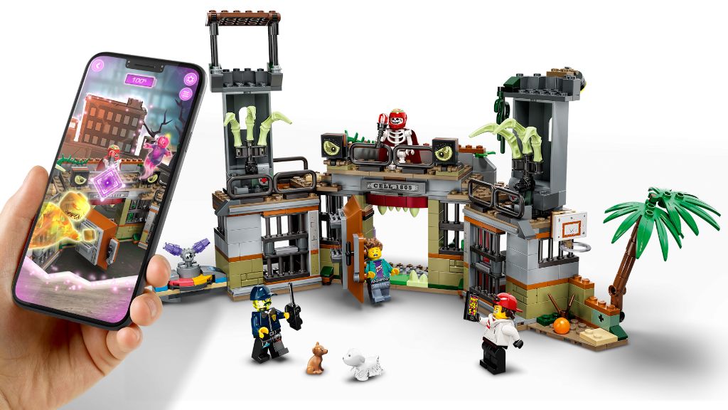 LEGO Hidden Side 70435 Newbury Abandoned Prison 4